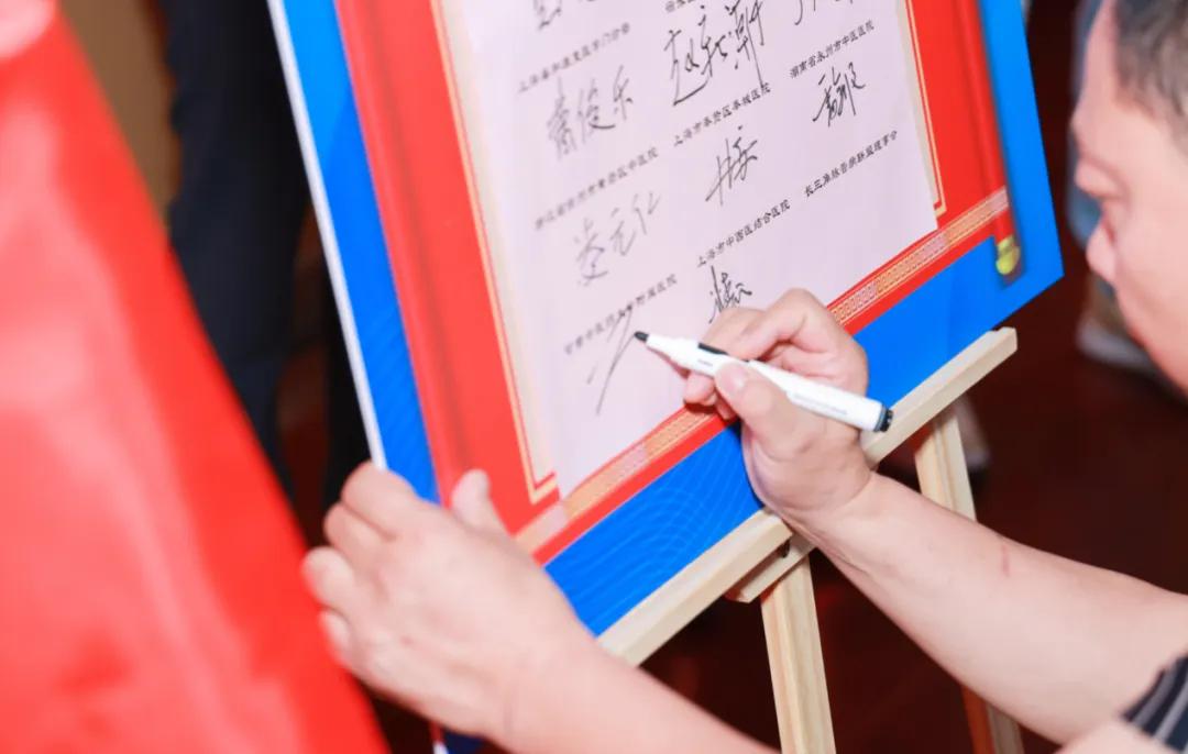 图片3.jpg 图片3.jpg