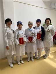 G:优秀带教、实习生评选0优秀实习生表扬护生颁奖照片.jpg
